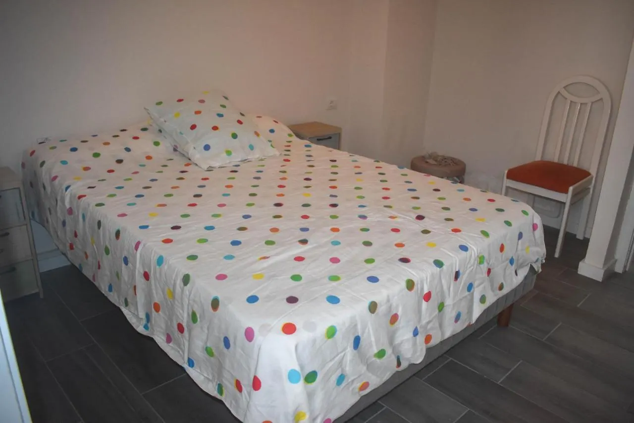 Ferienwohnung A Un Salto Del Mar Wifi La Mareta